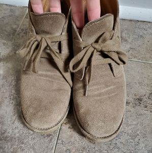 Lucky suede boots